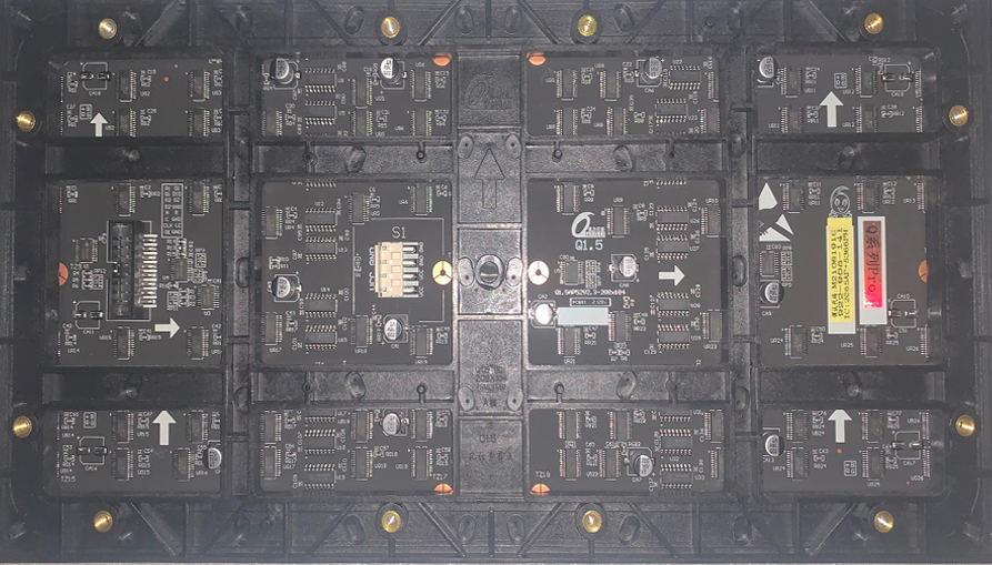 P 1.5  بورد شاشات داخلي